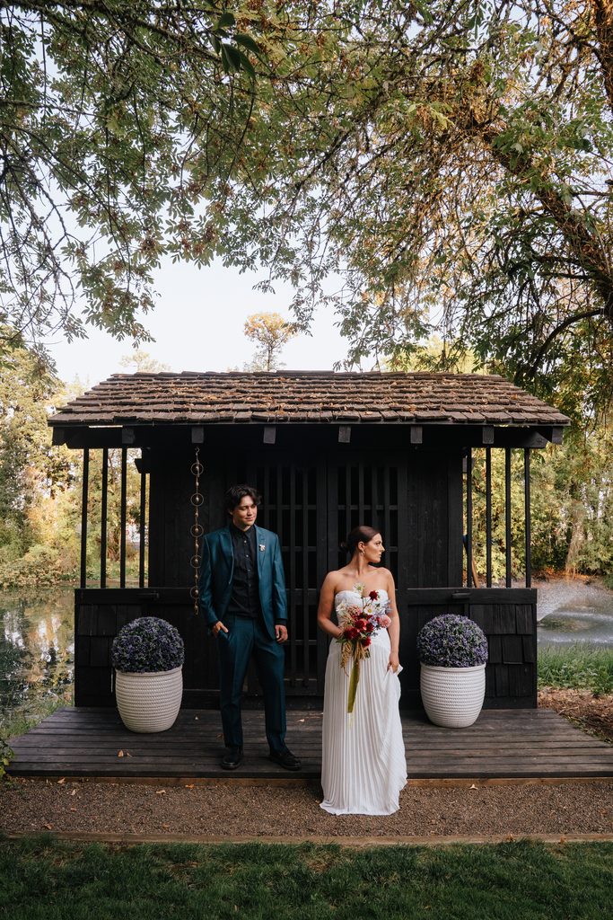 editorial wedding portraits at garden at riverside in corvallis, oregon
