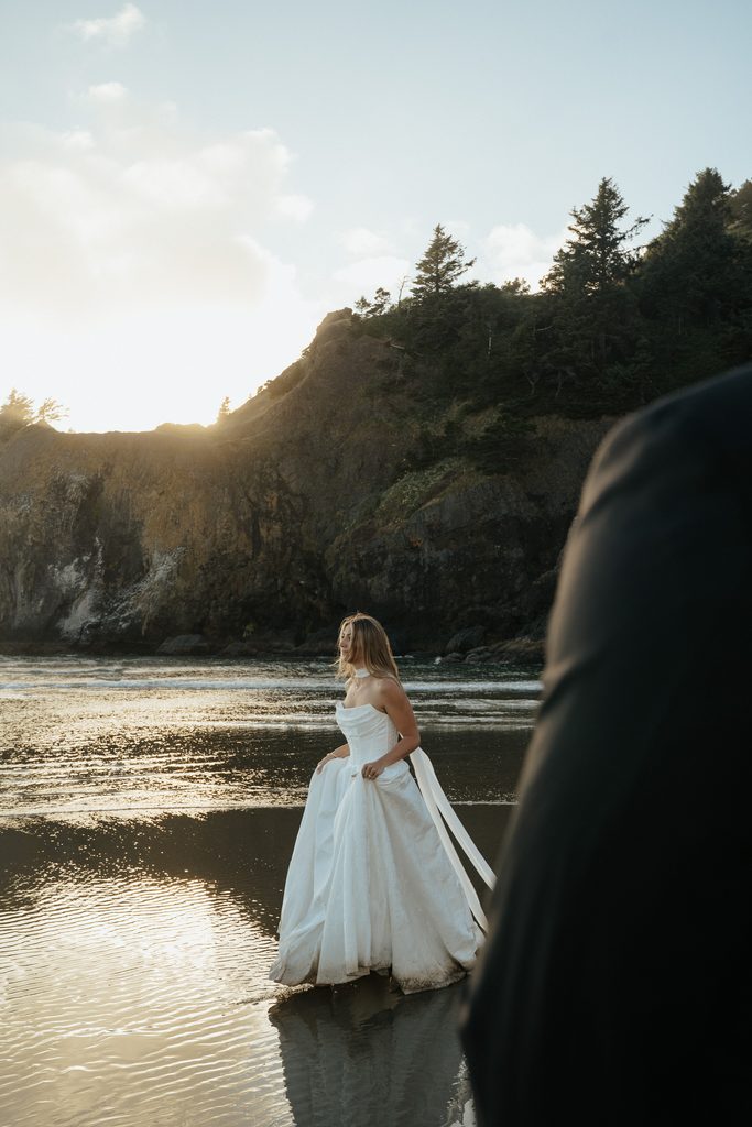 sunset wedding portraits on the oregon coast at agate beach