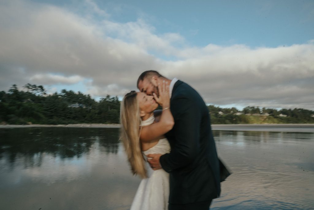 blurry documentary wedding photos on oregon coast